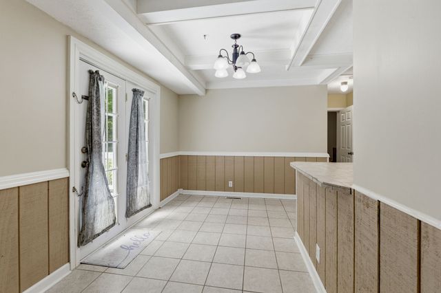 6603 Shedden Rd, Greenbrier, TN 37073