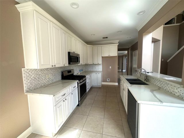 19723 Diamond Hills Lane, Katy, TX 77449