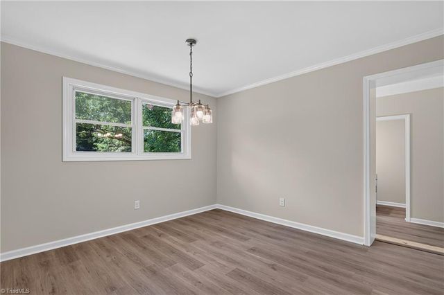 128 Englewood Drive, Archdale, NC 27263