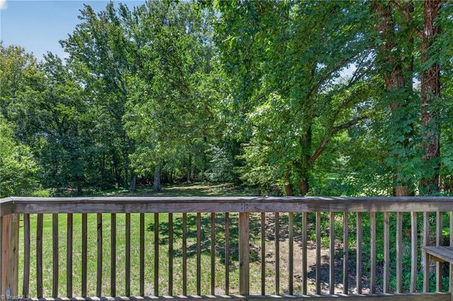 128 Englewood Drive, Archdale, NC 27263