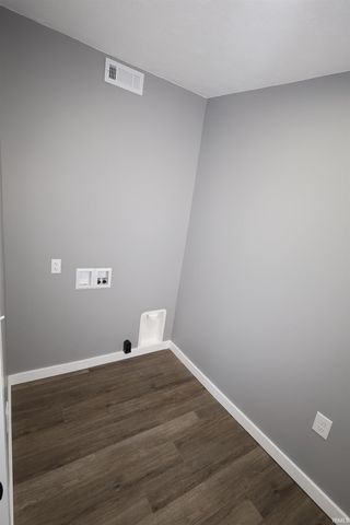 56170 Miller Avenue, Mishawaka, IN 46545