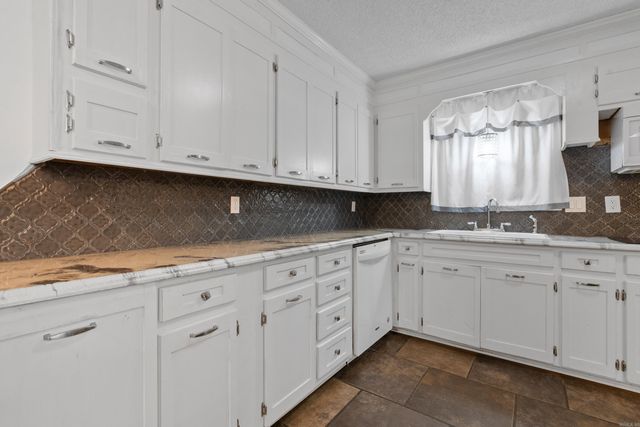 2511 Southgate Drive, Malvern, AR 72104