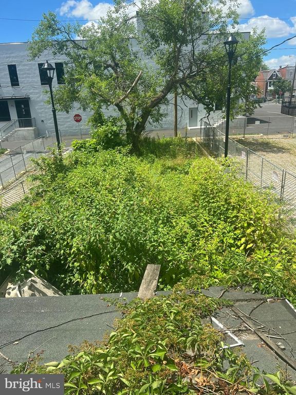 2122 JEFFERSON STREET, Harrisburg, PA 17110
