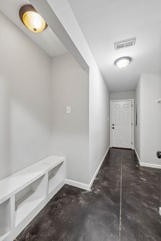 1008 Swift Dr, Clarksville, TN 37040