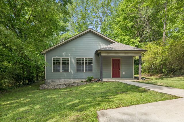 1008 Swift Dr, Clarksville, TN 37040