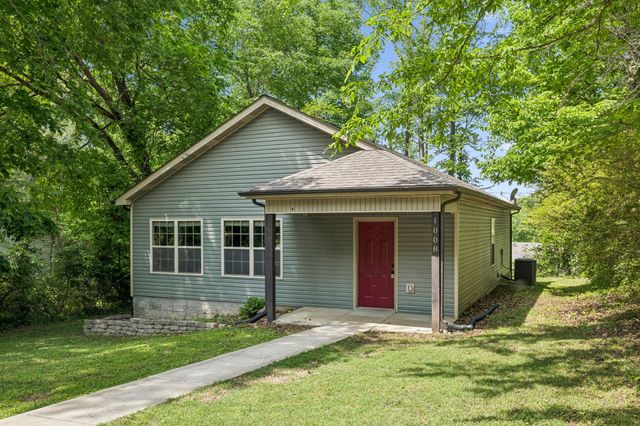 1008 Swift Dr, Clarksville, TN 37040