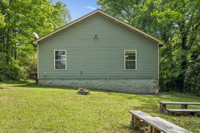 1008 Swift Dr, Clarksville, TN 37040