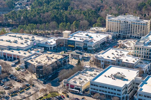 116 Northbrook Drive 204, Raleigh, NC 27609