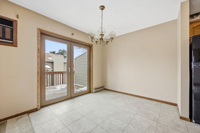 22 Fremont Drive S, Fargo, ND 58103