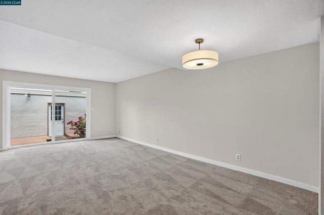 1819 Wildbrook Ct C, Concord, CA 94521