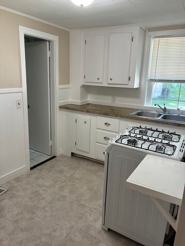 180 Main St 2B, Medway, MA 02053