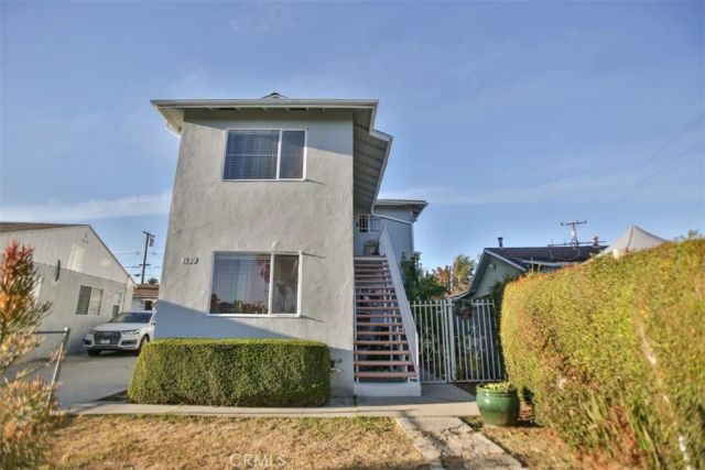 1139 E 67th Street, Inglewood, CA 90302