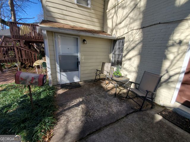 2111 Fairhaven Circle TER LEVEL, Atlanta, GA 30305