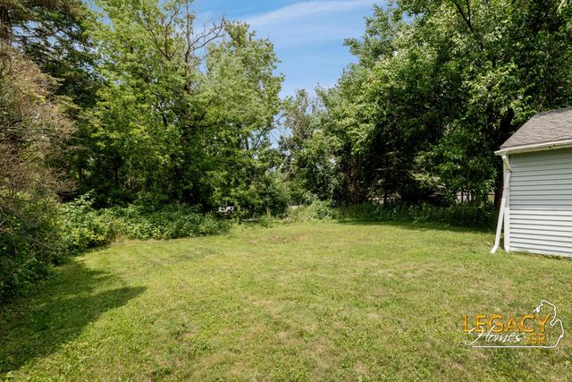 1031 Worcester Drive NE, Grand Rapids, MI 49505