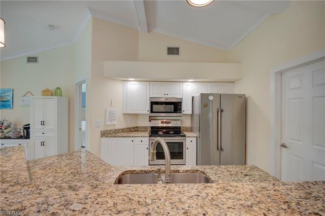 5422 Agualinda BLVD, Cape Coral, FL 33914