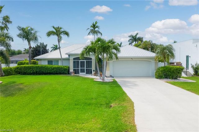 5422 Agualinda BLVD, Cape Coral, FL 33914