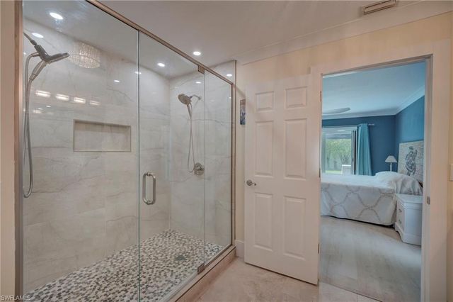 5422 Agualinda BLVD, Cape Coral, FL 33914