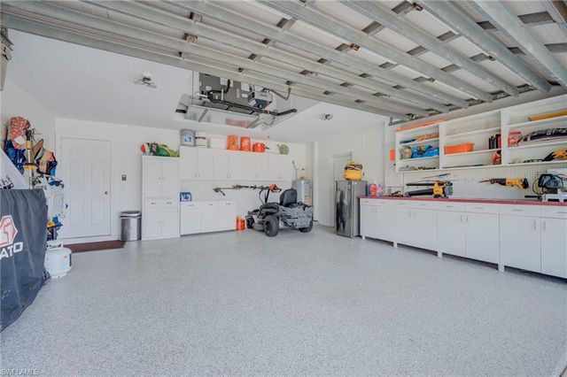 5422 Agualinda BLVD, Cape Coral, FL 33914