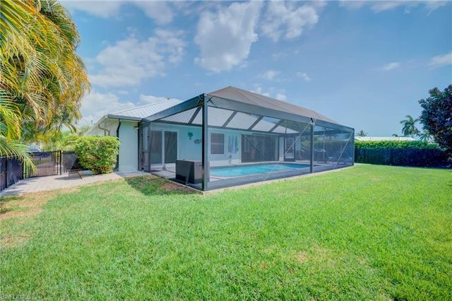 5422 Agualinda BLVD, Cape Coral, FL 33914