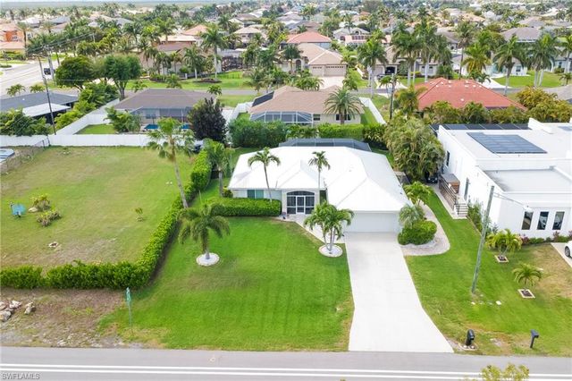 5422 Agualinda BLVD, Cape Coral, FL 33914