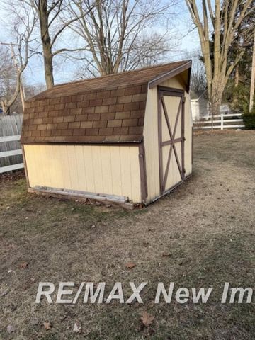 3218 Fairlane Street, Midland, MI 48642