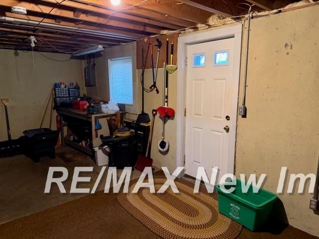 3218 Fairlane Street, Midland, MI 48642