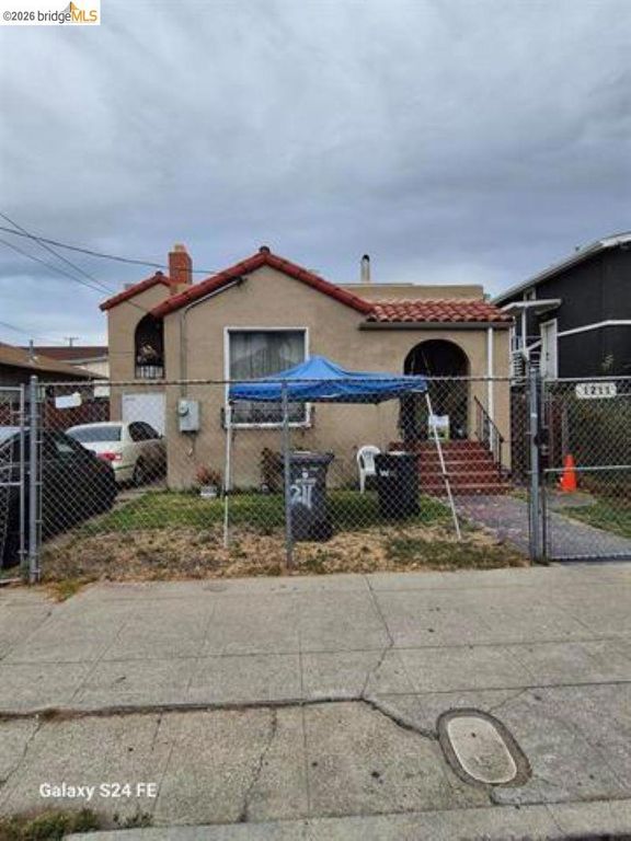 1211 96Th Ave, Oakland, CA 94603