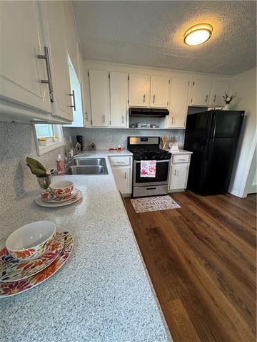 1300 Duval Place NW, Kennesaw, GA 30144