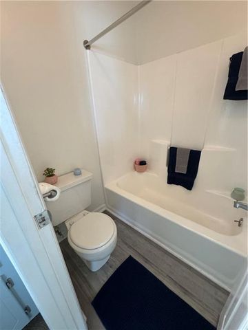 1300 Duval Place NW, Kennesaw, GA 30144