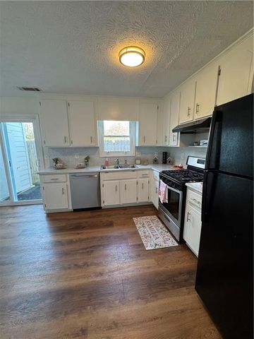 1300 Duval Place NW, Kennesaw, GA 30144