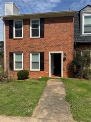 1300 Duval Place NW, Kennesaw, GA 30144