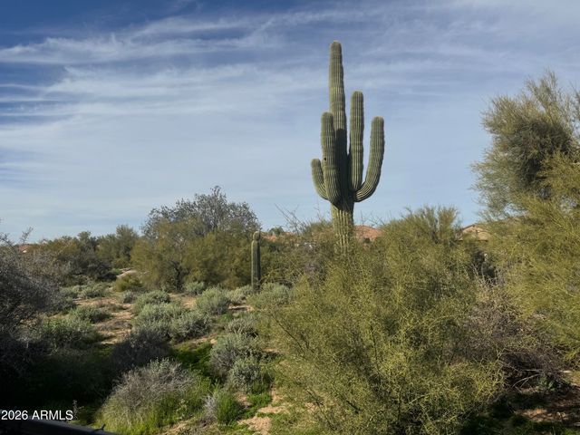 5812 E LITTLE WELLS Pass, Cave Creek, AZ 85331