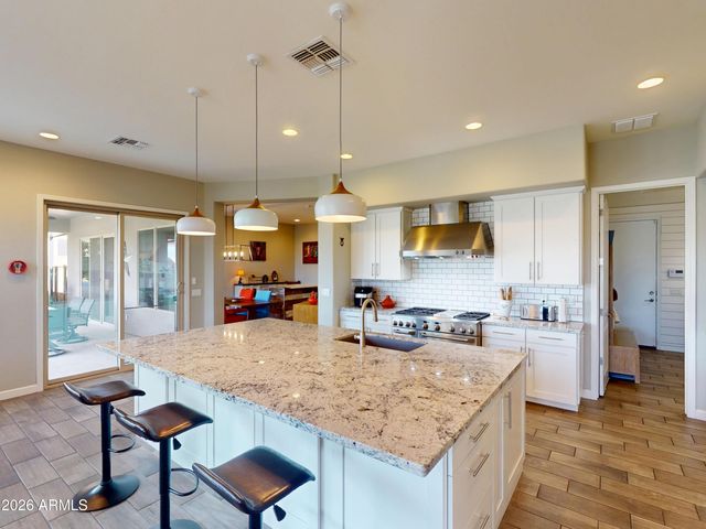 5812 E LITTLE WELLS Pass, Cave Creek, AZ 85331