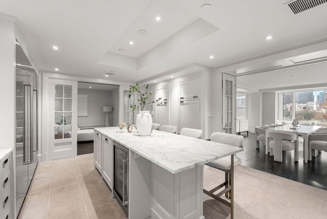 2 Commonwealth 10A, Boston, MA 02116