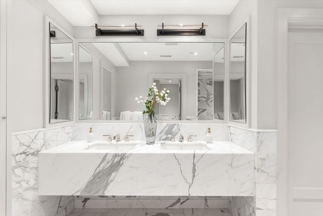 2 Commonwealth 10A, Boston, MA 02116