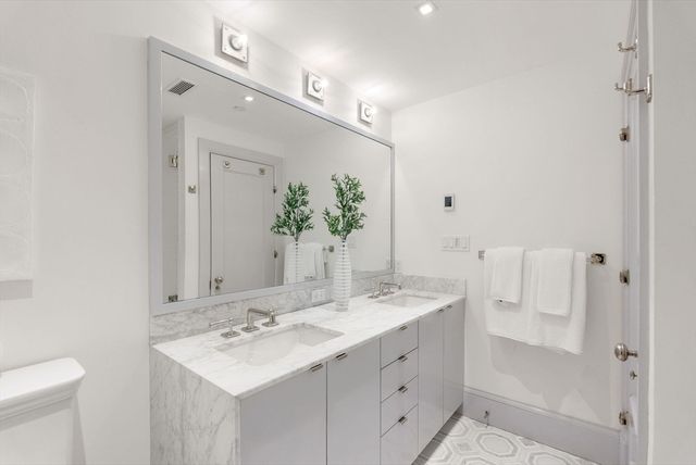 2 Commonwealth 10A, Boston, MA 02116