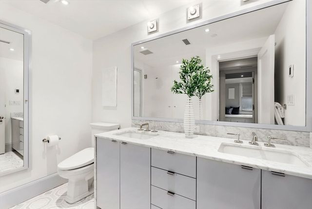 2 Commonwealth 10A, Boston, MA 02116