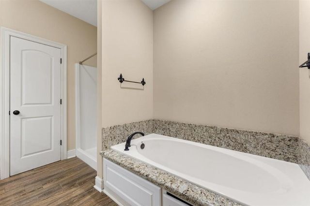 3400 Lake Street, Lake Charles, LA 70605