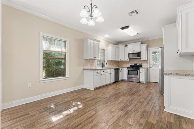 3400 Lake Street, Lake Charles, LA 70605
