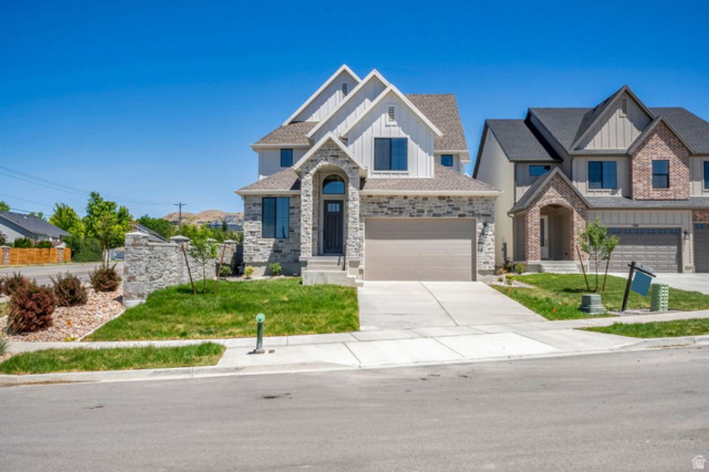 Image 1 of property listing at 1194 W 2900 N, Lehi, UT 84043