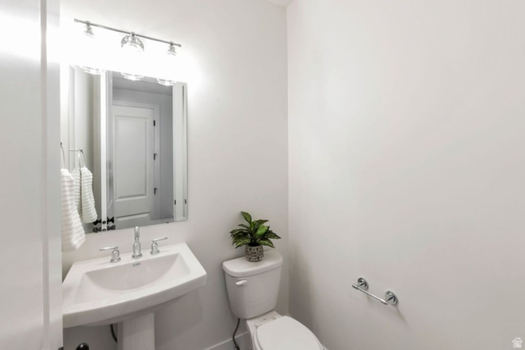 Image 21 of property listing at 1194 W 2900 N, Lehi, UT 84043