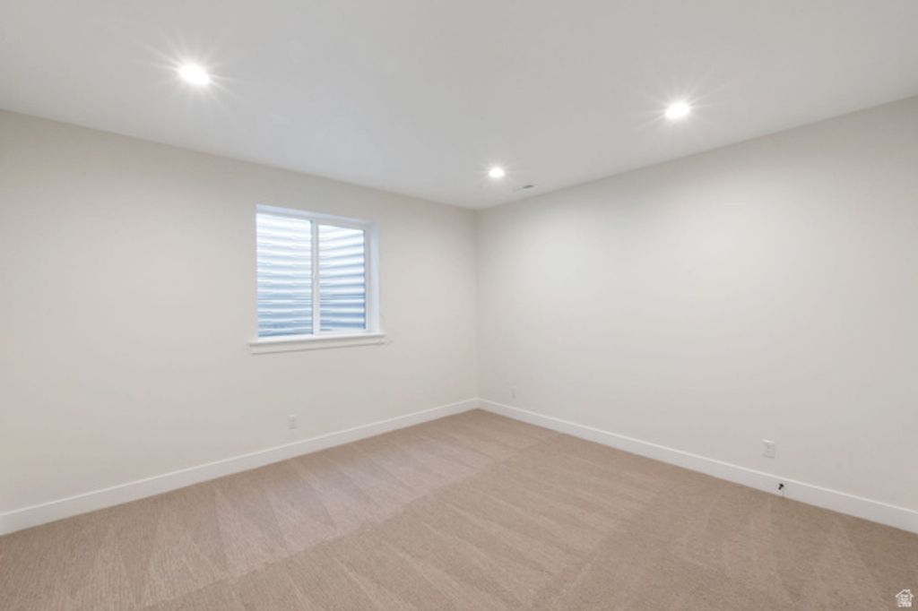 Image 37 of property listing at 1194 W 2900 N, Lehi, UT 84043