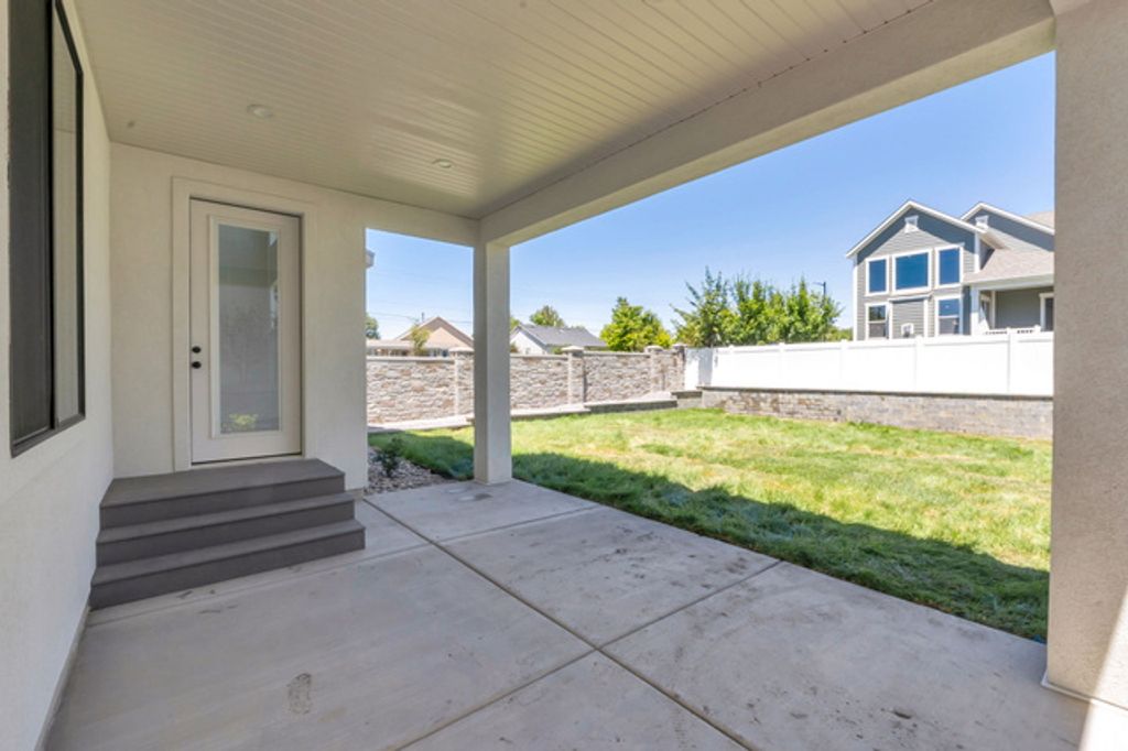 Image 39 of property listing at 1194 W 2900 N, Lehi, UT 84043