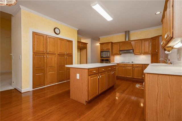 2372 Merrymount Drive, Suwanee, GA 30024