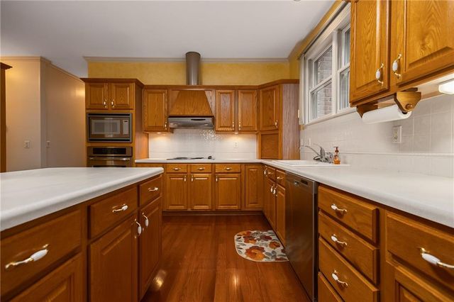 2372 Merrymount Drive, Suwanee, GA 30024