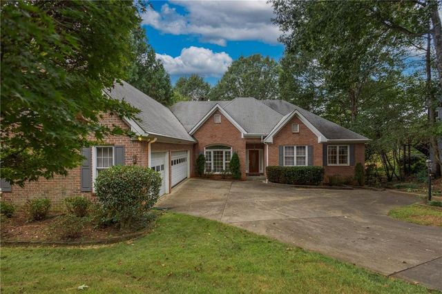 2372 Merrymount Drive, Suwanee, GA 30024