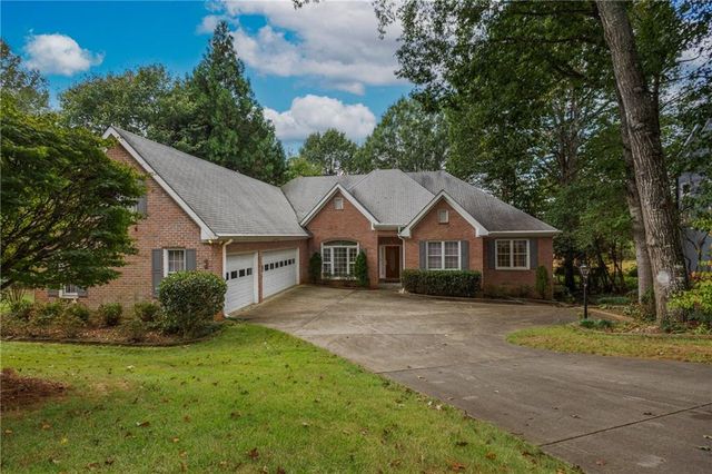 2372 Merrymount Drive, Suwanee, GA 30024