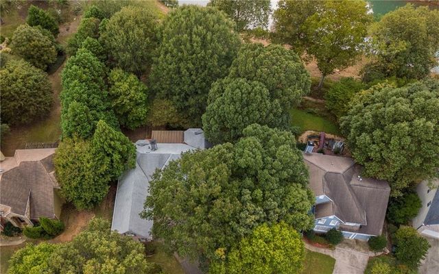 2372 Merrymount Drive, Suwanee, GA 30024