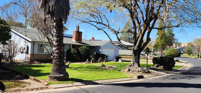 625 Heath Dr, Ione, CA 95640