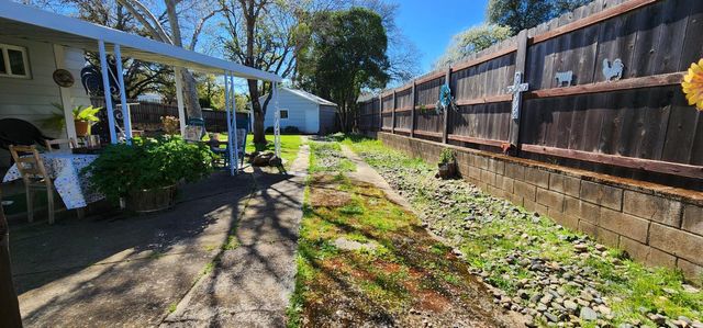 625 Heath Dr, Ione, CA 95640